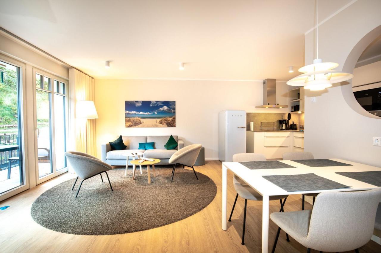 Beatrice Seeglas Apartment
